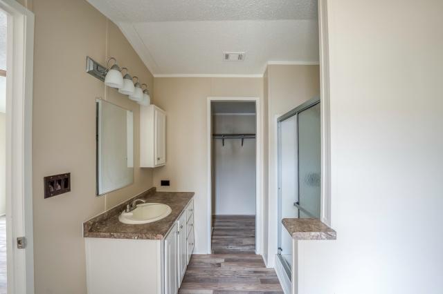 2019 Legacy Single Wide - single wide - in Splendora, TX - photo 11 of 15