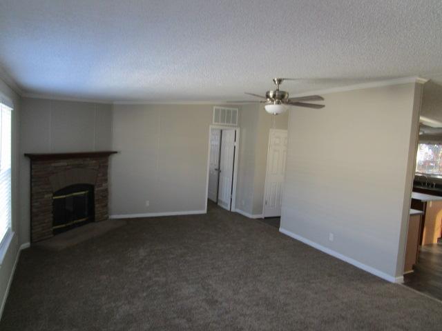 2003 Spirit Homes Double Wide - double wide - in Keller, TX - photo 3 of 12