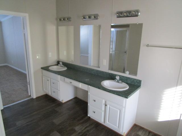 2003 Spirit Homes Double Wide - double wide - in Keller, TX - photo 11 of 12