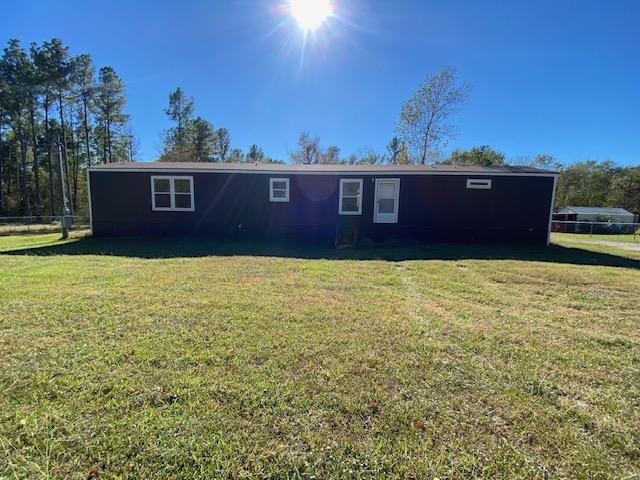 2021 Oak Creek Single Wide - single wide - in Huntsville, TX - photo 1 of 6