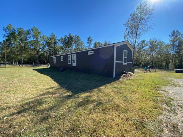 2021 Oak Creek Single Wide - single wide - in Huntsville, TX - photo 2 of 6