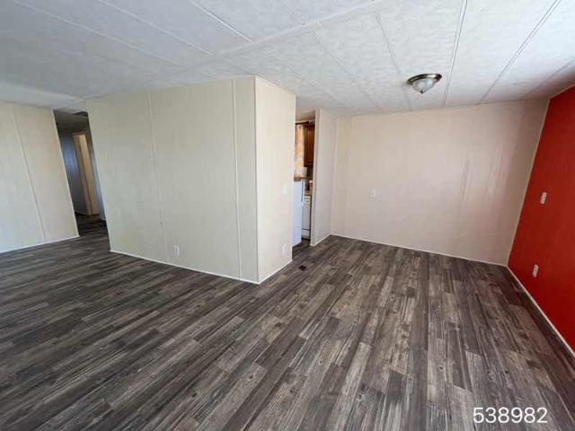 1974 Homette Single Wide - single wide - in Las Vegas, NV - photo 8 of 8