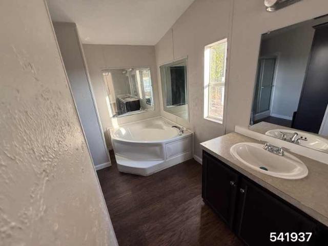 2008 Palm Harbor Double Wide - double wide - in Elmendorf, TX - photo 3 of 15