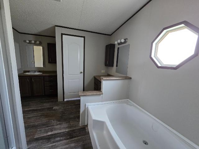 2021 Legacy Double Wide - double wide - in Elm Mott, TX - photo 10 of 11