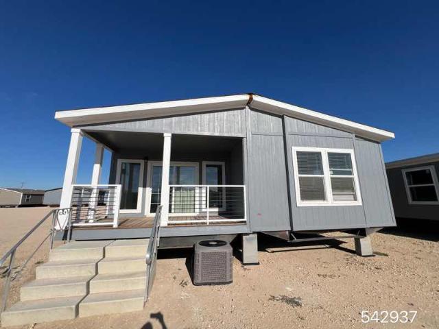 2022 Champion Double Wide - double wide - in Odessa, TX - photo 2 of 4