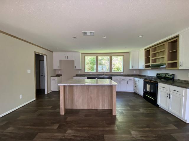 2022 Champion Double Wide - double wide - in Huntsville, TX - photo 13 of 15