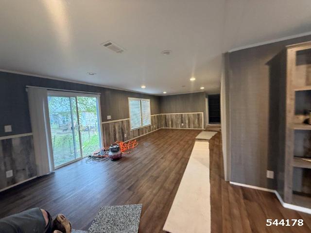 2022 Oak Creek Double Wide - double wide - in Walnut Springs, TX - photo 4 of 10