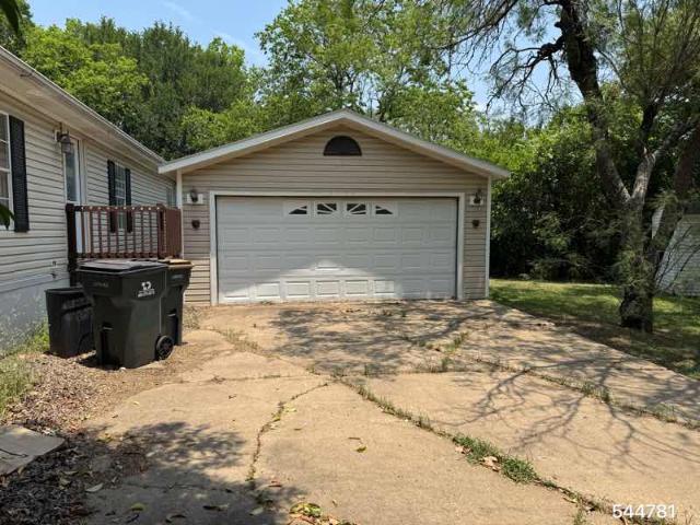 2000 Fleetwood Double Wide - double wide - in Austin, TX - photo 9 of 15
