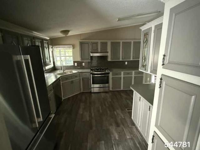 2000 Fleetwood Double Wide - double wide - in Austin, TX - photo 15 of 15