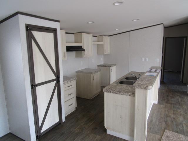 2022 Fleetwood Double Wide - double wide - in Ponder, TX - photo 3 of 15