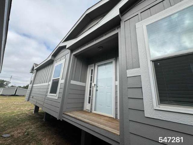 2021 Oak Creek Double Wide - double wide - in Cedar Creek, TX - photo 4 of 15