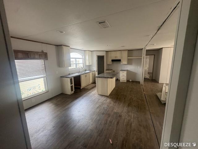 2022 Fleetwood Double Wide - double wide - in Conroe, TX - photo 2 of 2