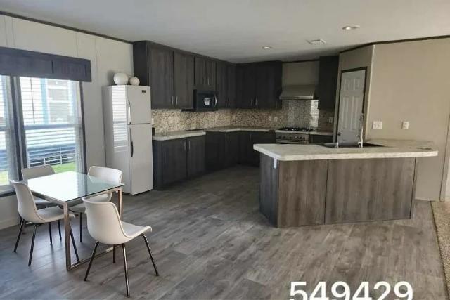 2022 Fleetwood Double Wide - double wide - in Austin, TX - photo 4 of 10