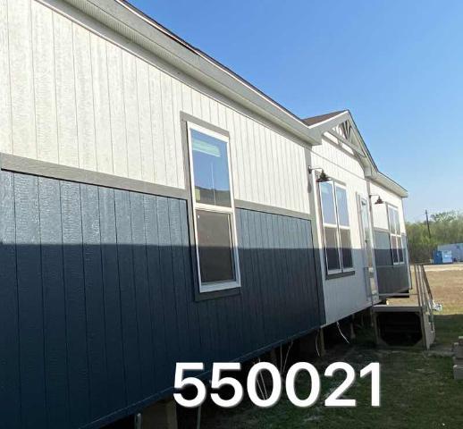 2022 Oak Creek Double Wide - double wide - in Corpus Christi, TX - photo 1 of 15