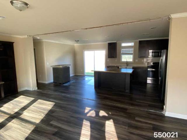2022 Oak Creek Double Wide - double wide - in Corpus Christi, TX - photo 3 of 15