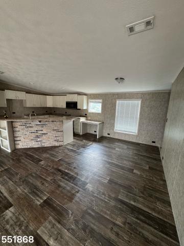 2022 Legacy Double Wide - double wide - in Bandera, TX - photo 3 of 5