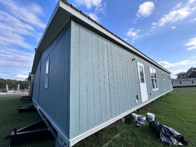 2022 New Vision Double Wide - double wide - in Goodrich, TX - photo 3 of 15
