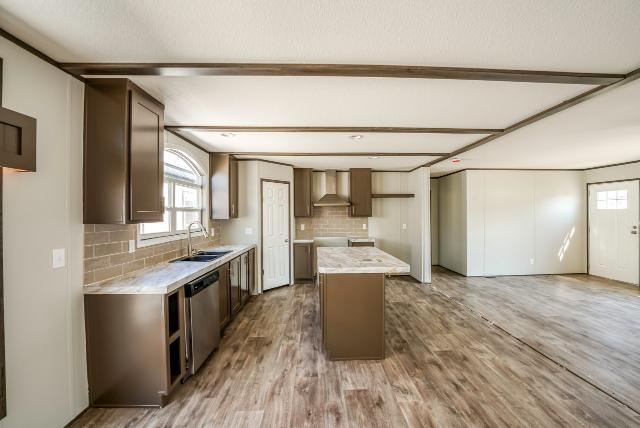 2022 Fleetwood Double Wide - double wide - in Splendora, TX - photo 5 of 15