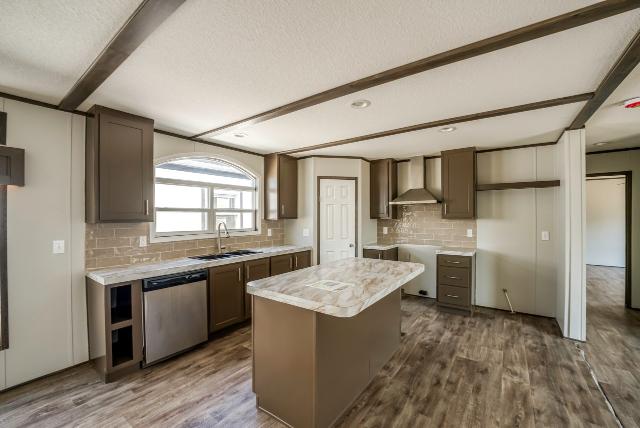 2022 Fleetwood Double Wide - double wide - in Splendora, TX - photo 6 of 15