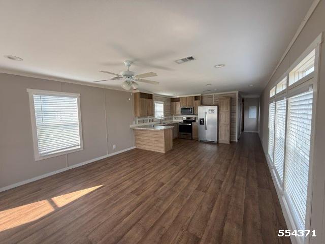 2022 Oak Creek Single Wide - single wide - in Ponder, TX - photo 3 of 15