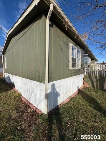 1992 Skyline Double Wide - double wide - in Denver, CO - photo 3 of 15