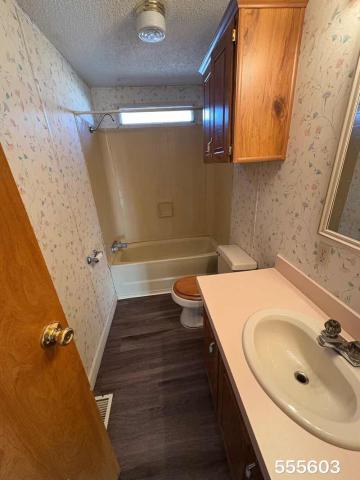 1992 Skyline Double Wide - double wide - in Denver, CO - photo 9 of 15