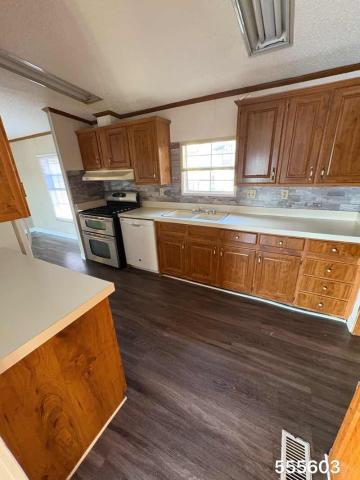1992 Skyline Double Wide - double wide - in Denver, CO - photo 13 of 15