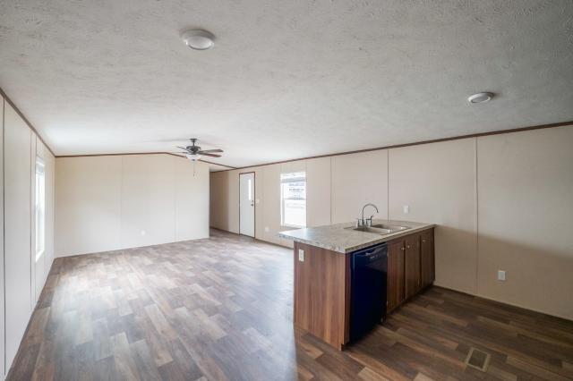 2022 So Energy Single Wide - single wide - in Splendora, TX - photo 6 of 15