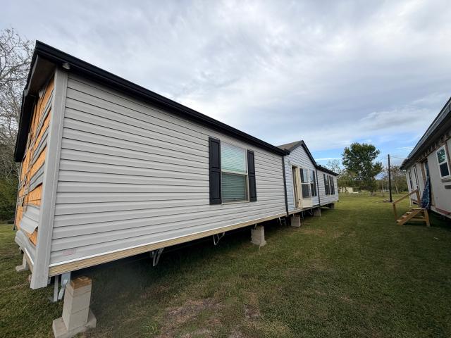 2021 Legacy Double Wide - double wide - in Rosharon, TX