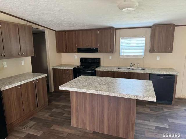 2022 Cmh Double Wide - double wide - in Bedias, TX - photo 10 of 15