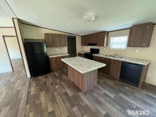 2022 Cmh Double Wide - double wide - in Bedias, TX - photo 11 of 15
