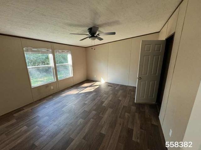 2022 Cmh Double Wide - double wide - in Bedias, TX - photo 13 of 15