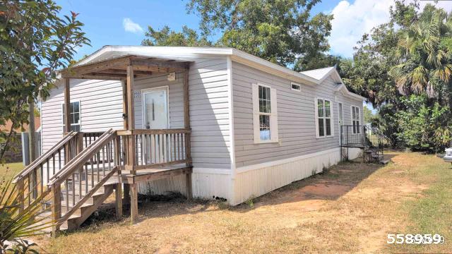 2021 Fleetwood Double Wide - double wide - in Port Saint Joe, FL - photo 2 of 15