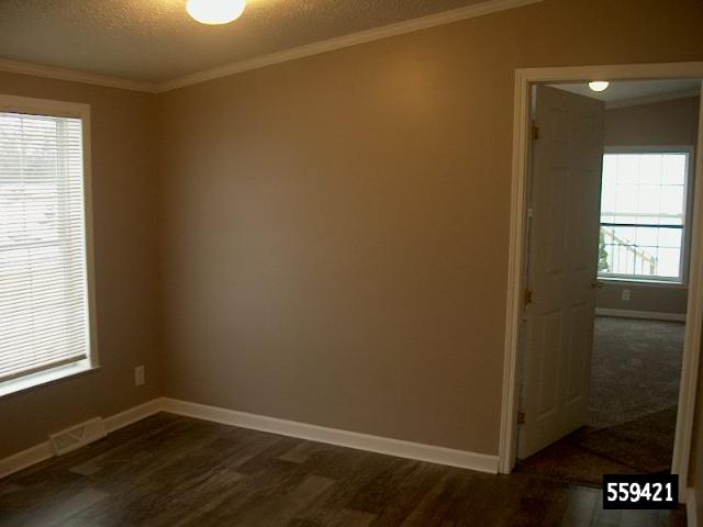 1998 Fall Creek Double Wide - double wide - in Fenton, MI - photo 11 of 15