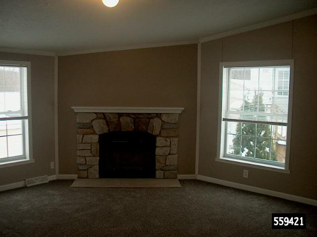 1998 Fall Creek Double Wide - double wide - in Fenton, MI - photo 12 of 15
