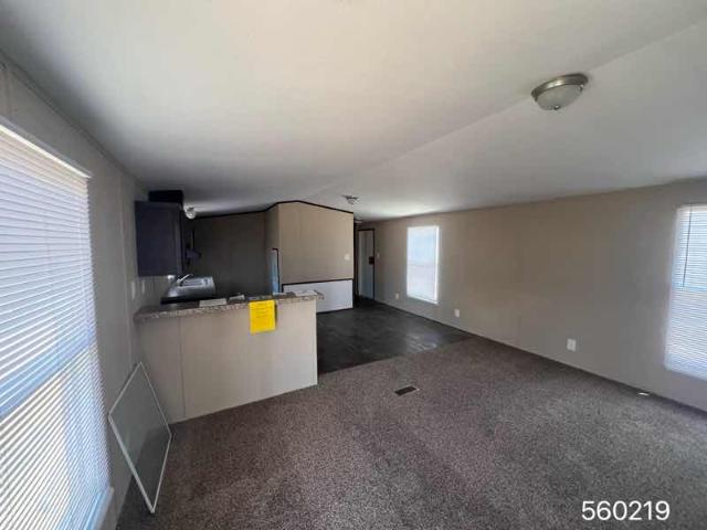 2015 Oak Creek Single Wide - single wide - in Odessa, TX - photo 4 of 14