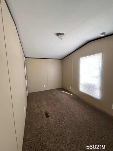 2015 Oak Creek Single Wide - single wide - in Odessa, TX - photo 10 of 14