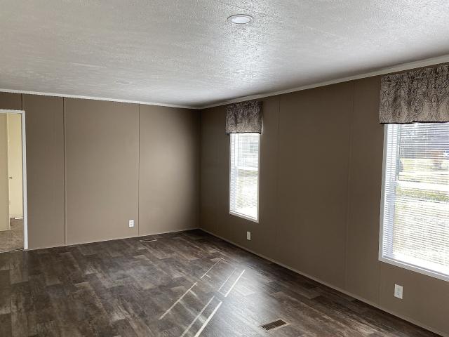 2022 Champion Double Wide - double wide - in Harpersville, AL - photo 6 of 12