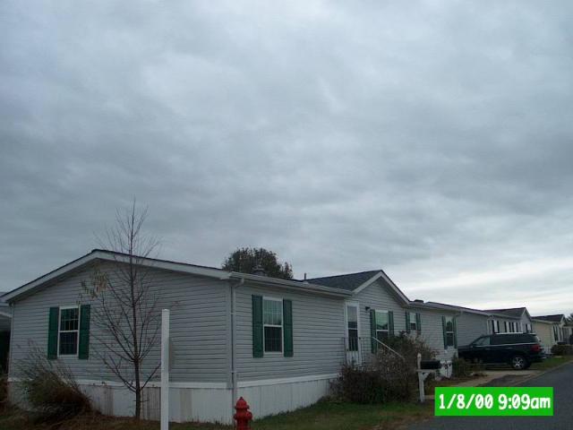 1997 Skyline Double Wide - double wide - in Baltimore, MD - photo 2 of 15