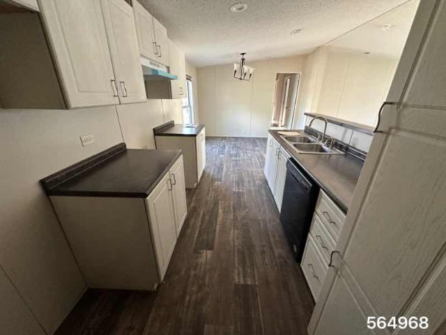 2022 Legacy Double Wide - double wide - in San Antonio, TX - photo 4 of 15