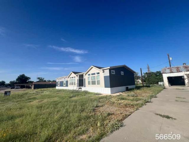2023 Champion Double Wide - double wide - in Odessa, TX - photo 2 of 9