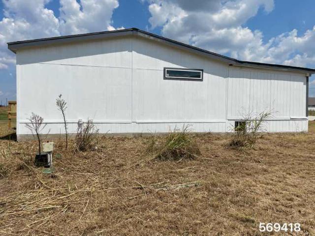 2023 Palm Harbor Double Wide - double wide - in Del Valle, TX - photo 2 of 15