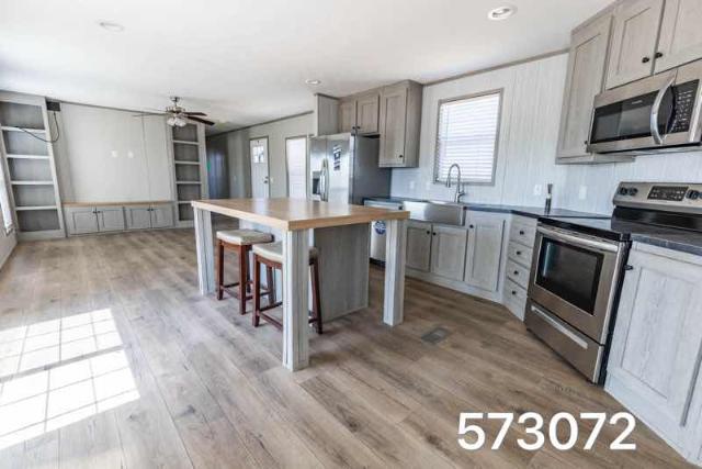 2022 Cmh Single Wide - single wide - in Pleasanton, TX - photo 5 of 13