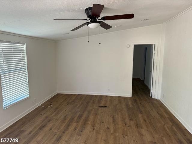 1997 Oakwood Double Wide - double wide - in Bastrop, TX - photo 3 of 3