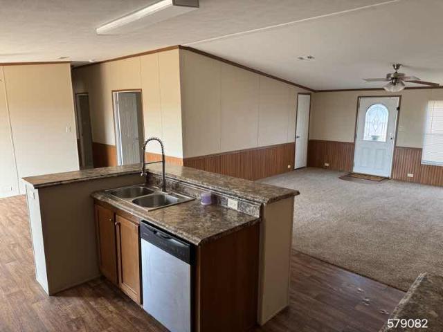 2016 Legacy Double Wide - double wide - in Pleasanton, TX - photo 15 of 15