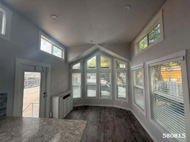 2022 Platinum Single Wide - single wide - in Seagoville, TX - photo 5 of 11