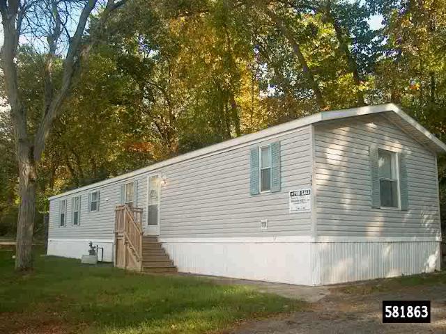1998 Redman Single Wide - single wide - in Battle Creek, MI - photo 1 of 15