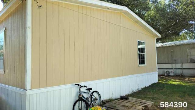 2016 Fleetwood Double Wide - double wide - in La Vernia, TX - photo 7 of 7