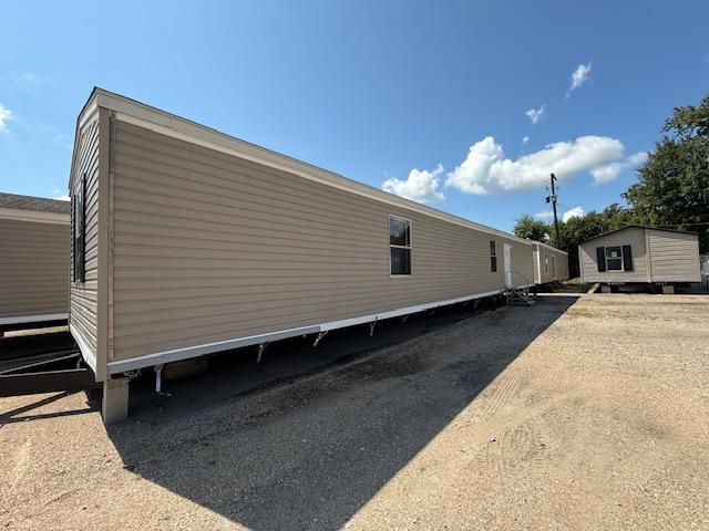 2019 Champion Single Wide - single wide - in Denham Springs, LA - photo 3 of 15