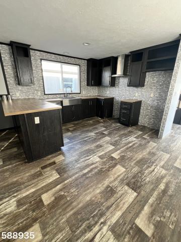 2022 Cavco Single Wide - single wide - in Laredo, TX - photo 3 of 9